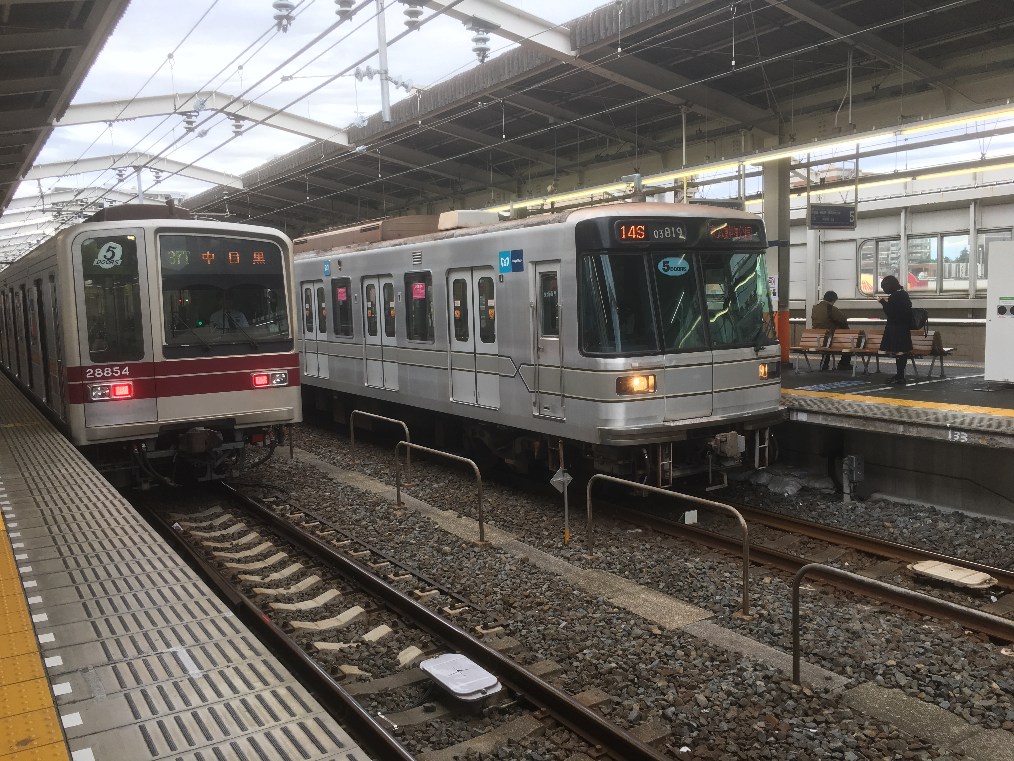 東武鉄道 日比谷線直通新型車両70000系に乗ることができた 司法書士行政書士きりがやブログ きりログ